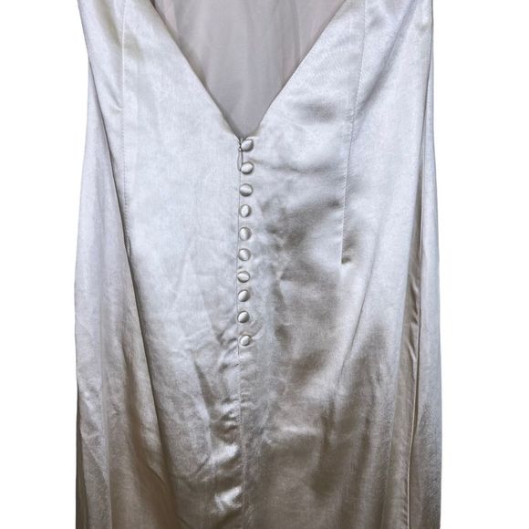 MAKE AN OFFER* NEW Elliatt x Revolve Larina Maxi Dress in Pearl Small - Picture 6 of 14